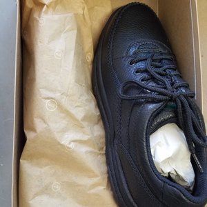 Rockport MWT18 Size 8 M World Tour Classic Black